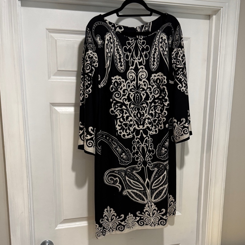 New Directions Black and Cream Paisley Dress